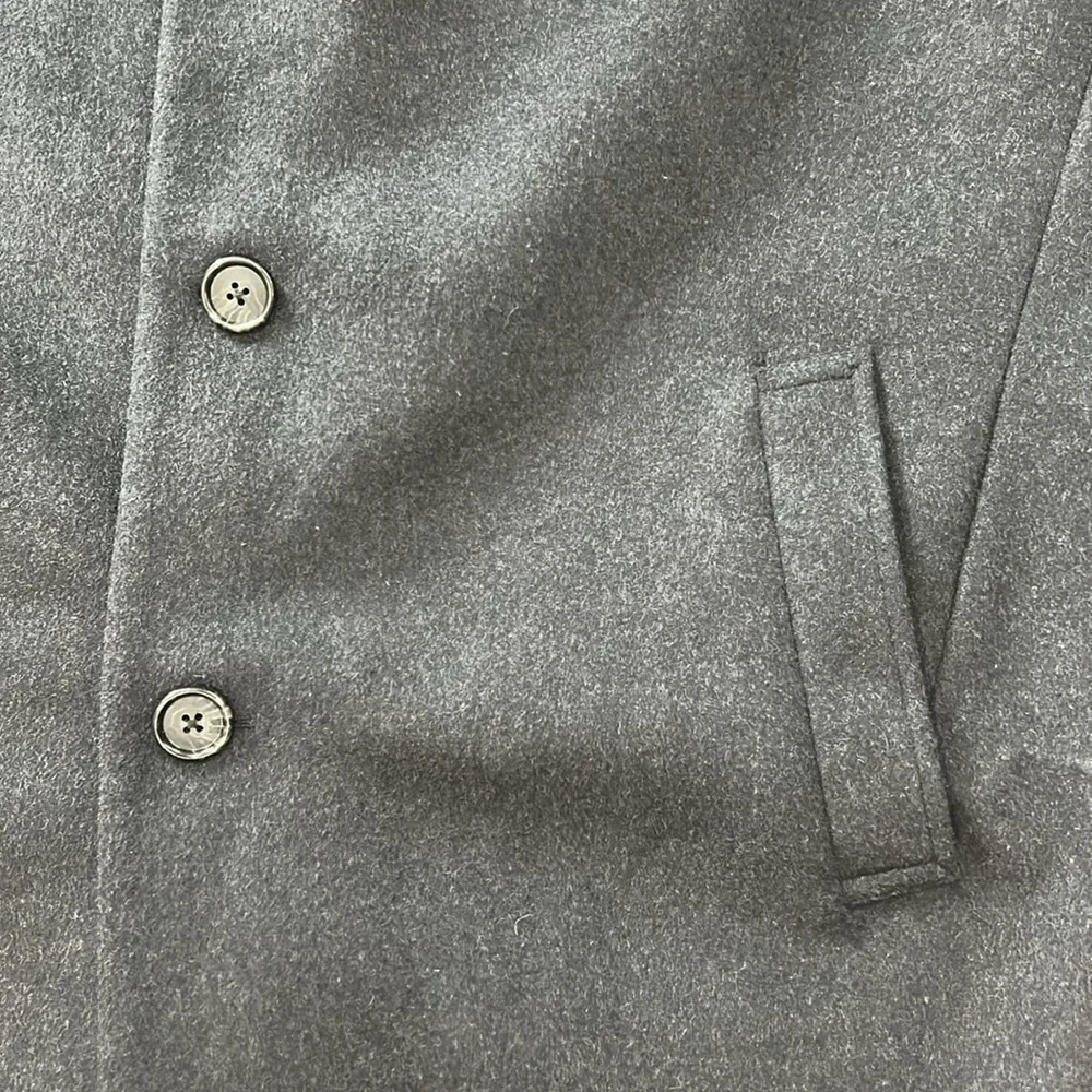 Jos. A. Bank Men's Top Coat 3 Button Size R48 Really Dark Gray front pockets - Picture 4 of 16